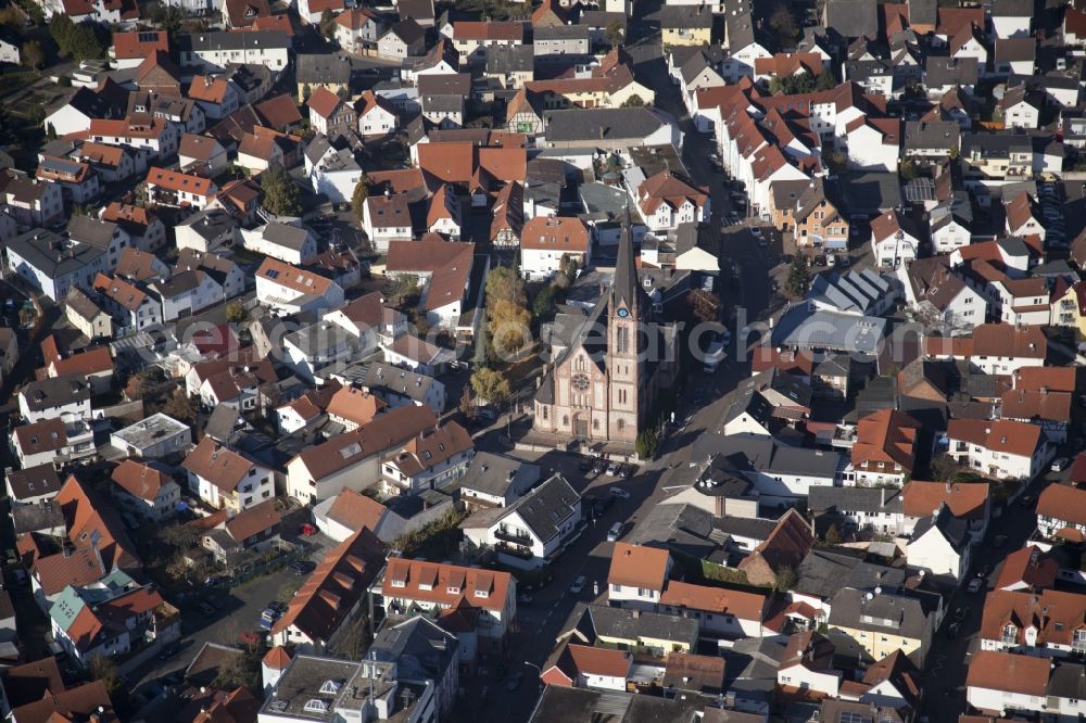 Rödermark from the bird's eye view: Church building in Old Town- center of downtown in the district Ober-Roden in Roedermark in the state Hesse