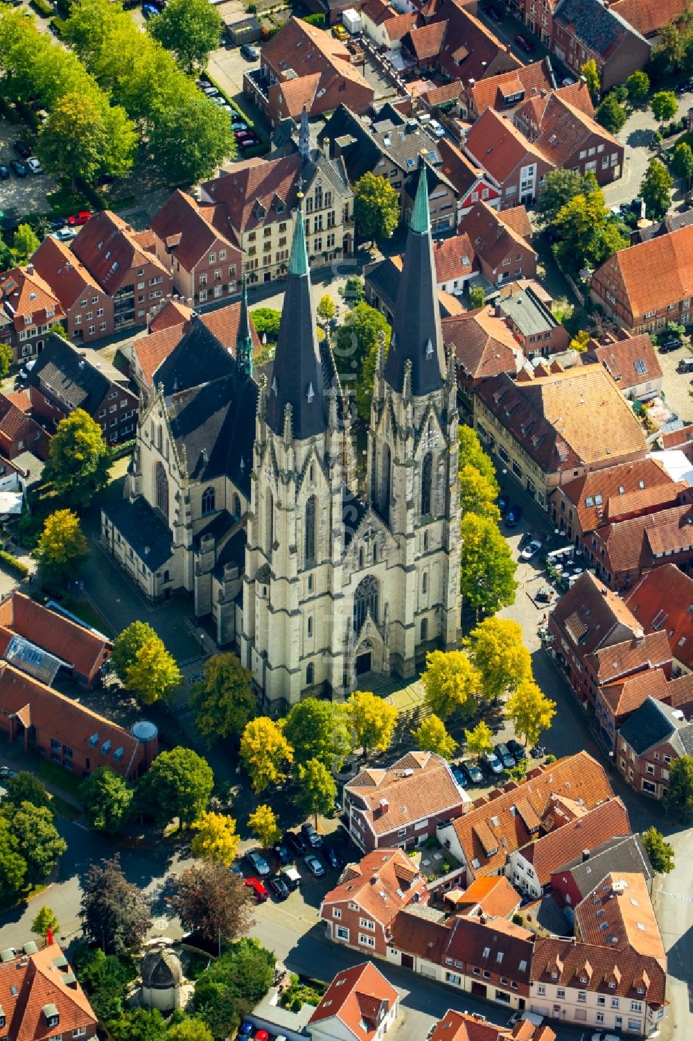 Aerial image Billerbeck - Church building of the cathedral of Billerbeck in the state North Rhine-Westphalia