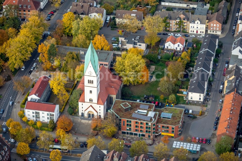 Aerial photograph Gladbeck - Church building Christus Kirche in Gladbeck in the state North Rhine-Westphalia, Germany