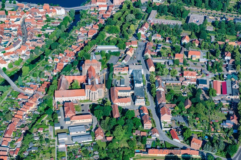 Aerial photograph Havelberg - Church building in Dom St. Marien zu Havelberg Old Town- center of downtown in Havelberg in the state Saxony-Anhalt, Germany