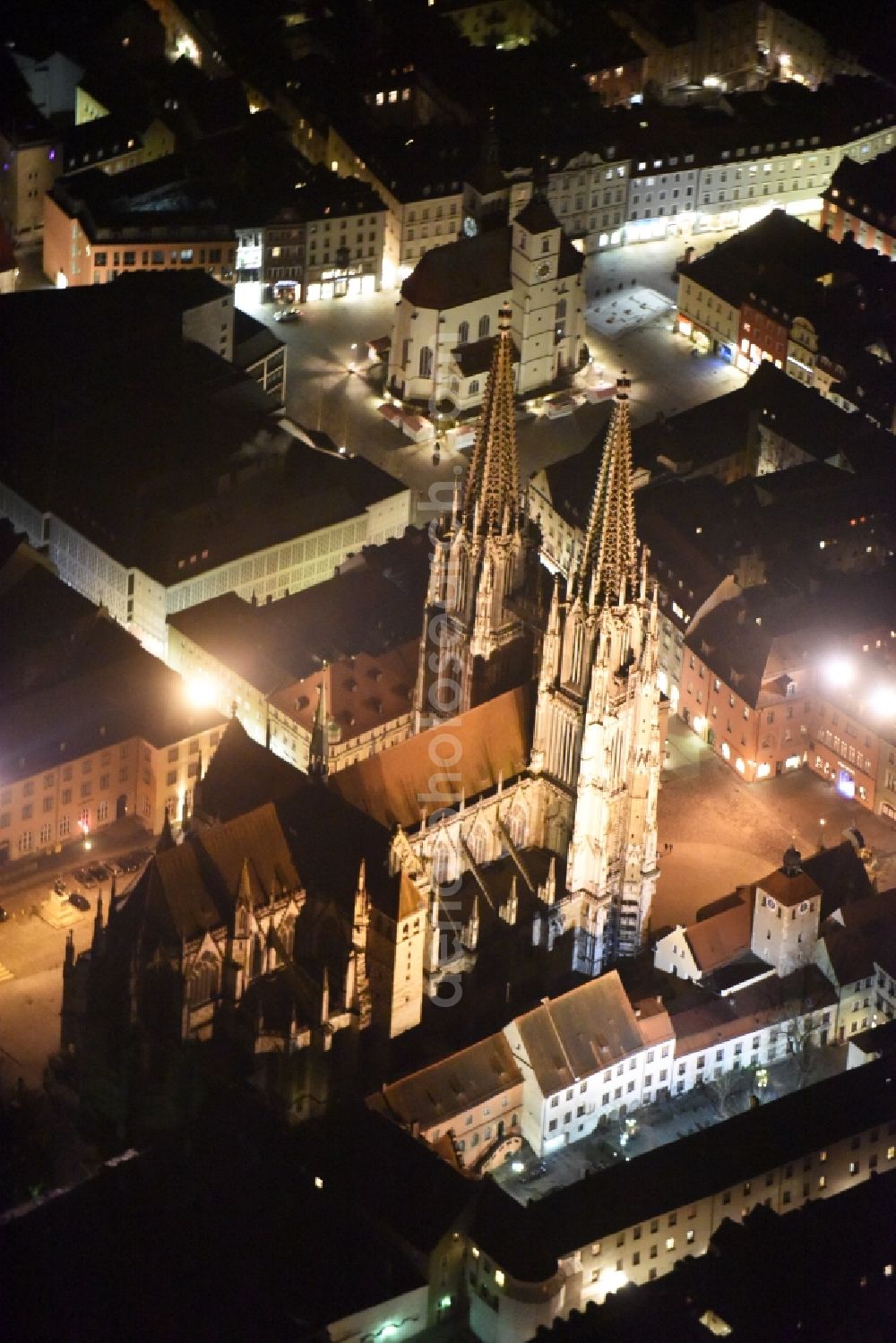 Aerial image Regensburg - Night view Church building of the cathedral of - Dom St Peter in Regensburg in the state Bavaria