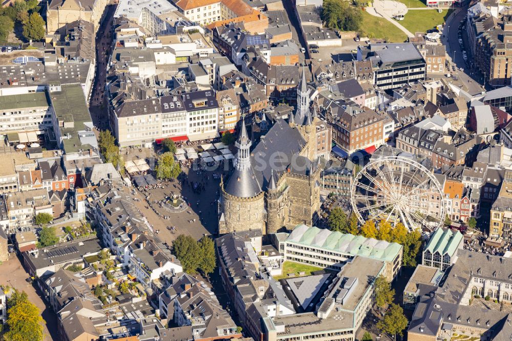 Aerial image Aachen - Church building of the cathedral Aachener Dom in the old town in the district Mitte in Aachen in the state North Rhine-Westphalia, Germany