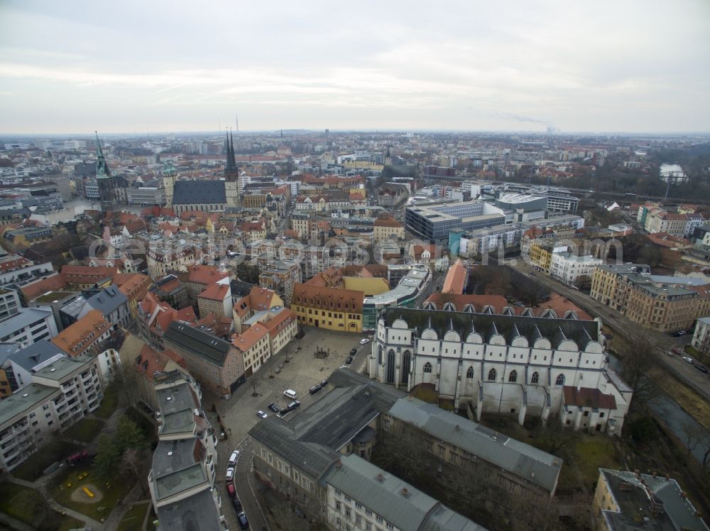 Aerial photograph Halle (Saale) - Church building of the cathedral in the old town in Halle (Saale) in the state Saxony-Anhalt, Germany