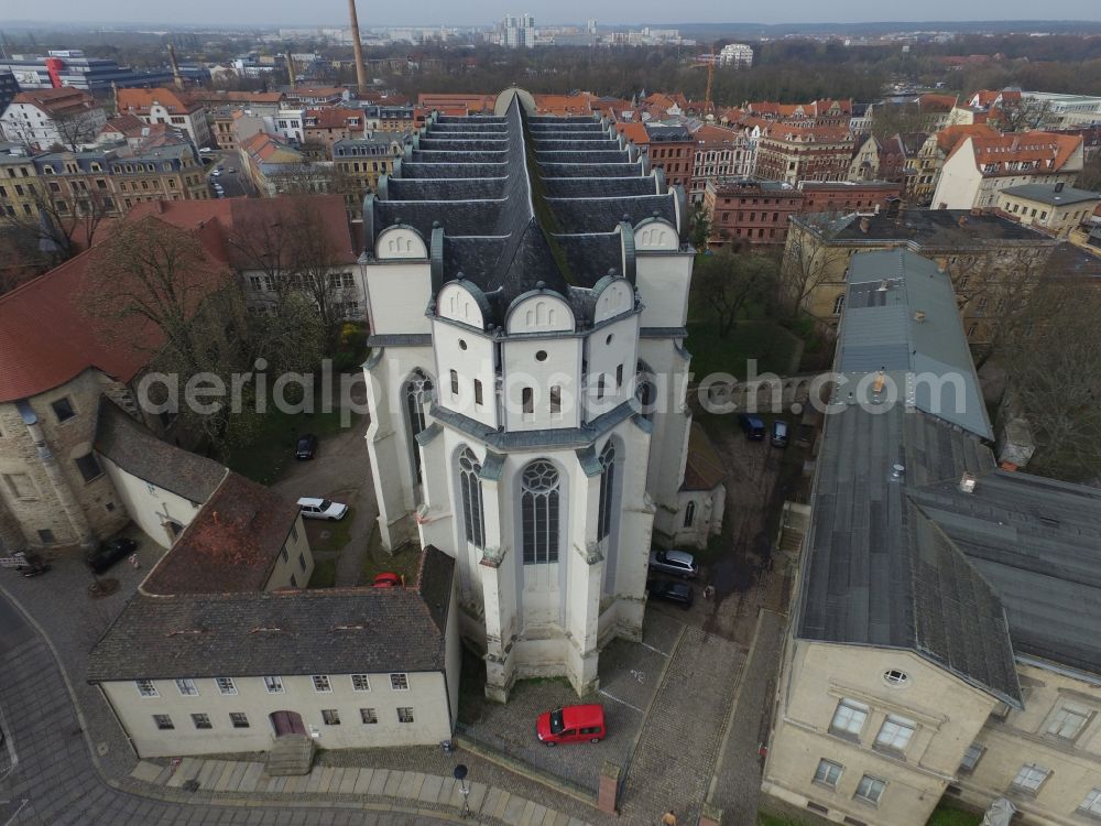 Aerial image Halle (Saale) - Church building of the cathedral in the old town in Halle (Saale) in the state Saxony-Anhalt, Germany