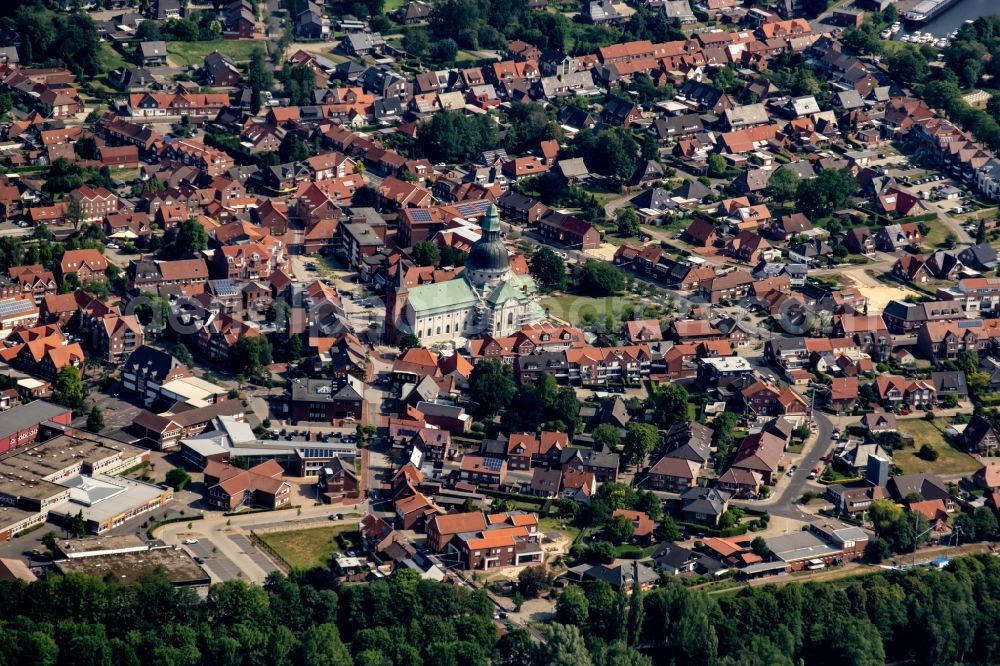 Aerial image Haren (Ems) - Church building of the cathedral in the old town in Haren (Ems) in the state Lower Saxony, Germany