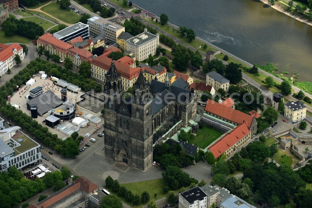 Aerial image Magdeburg - Church building of the cathedral in Magdeburg in the state Saxony-Anhalt