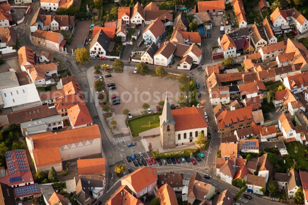 Landau in der Pfalz from the bird's eye view: Church building in the village of in Landau in der Pfalz in the state Rhineland-Palatinate, Germany