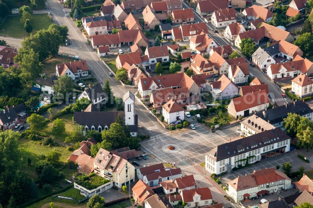 Oberhoffen-sur-Moder from the bird's eye view: Church building in the village of in Oberhoffen-sur-Moder in Grand Est, France