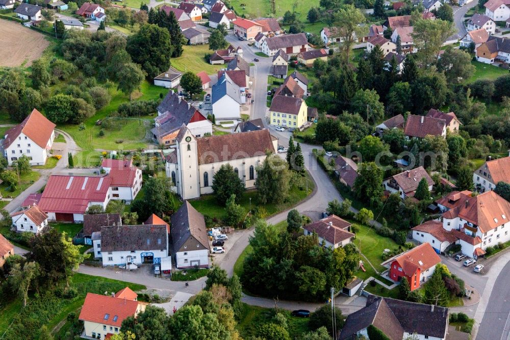 Hohenfels from the bird's eye view: Church building in the village of in the district Mindersdorf in Hohenfels in the state Baden-Wuerttemberg, Germany