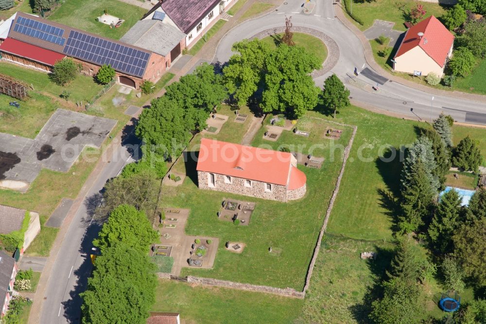 Aerial photograph Rabenstein/Fläming - Church building in the village of in the district Neuendorf in Rabenstein/Flaeming in the state Brandenburg, Germany