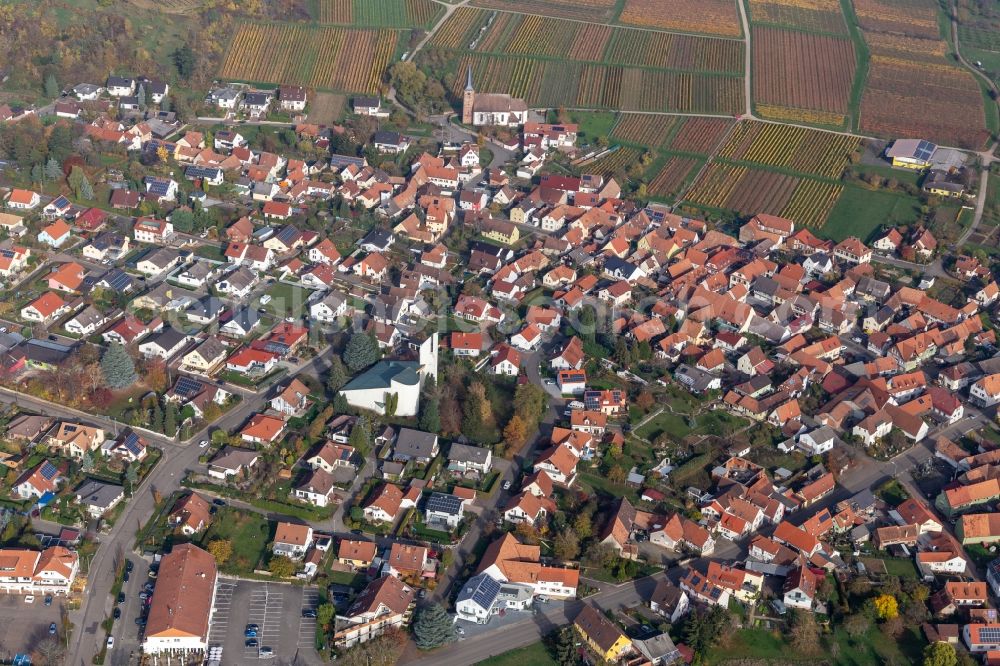 Aerial photograph Schweigen-Rechtenbach - Church building in the village of in the district Schweigen in Schweigen-Rechtenbach in the state Rhineland-Palatinate, Germany