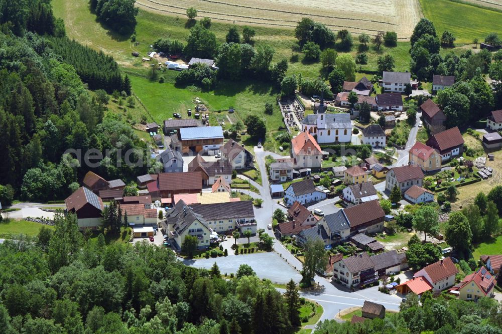 Aerial photograph Schönfeld - Church building in the village of in Schoenfeld in the state Bavaria, Germany