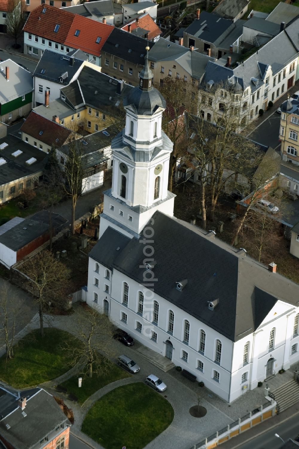 Zeulenroda-Triebes from the bird's eye view: Church building in Dreieinigkeitskirche on Kirchstrasse Old Town- center of downtown in Zeulenroda-Triebes in the state Thuringia