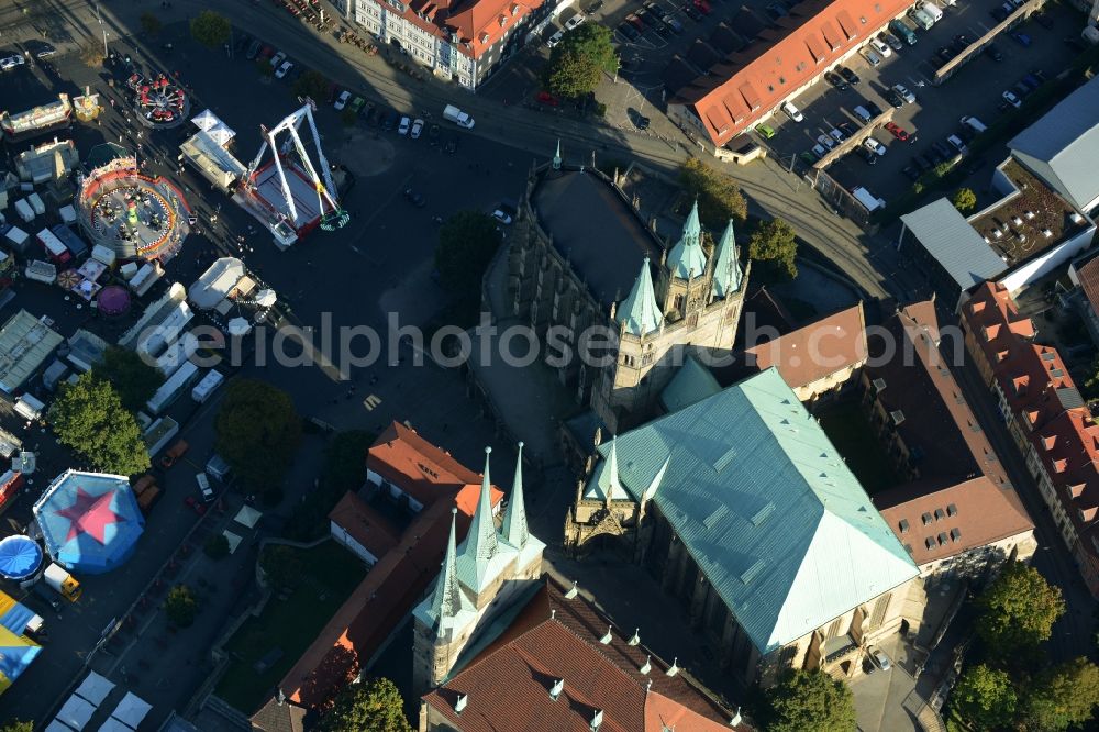 Erfurt from the bird's eye view: Church building of the cathedral of Erfurt in the state Thuringia