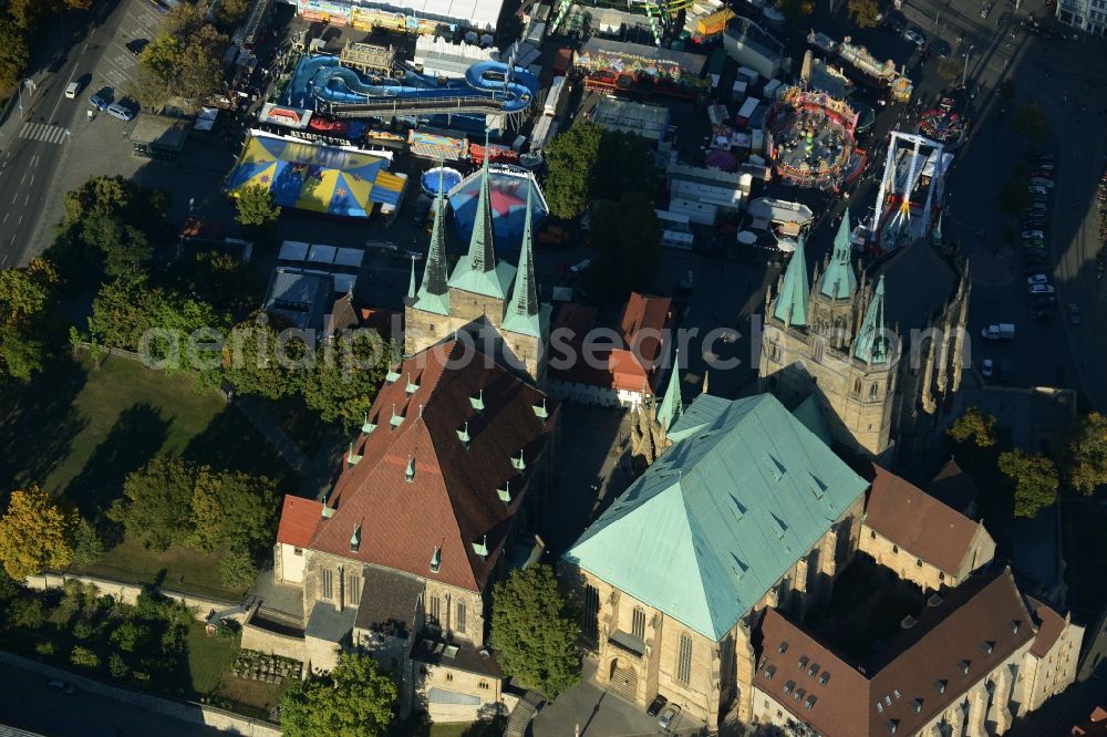 Erfurt from the bird's eye view: Church building of the cathedral of Erfurt in the state Thuringia