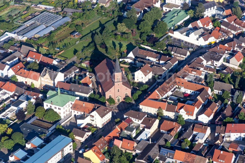 Aerial photograph Waghäusel - Church building Evangel. Kirche Wiesental in the district Wiesental in Waghaeusel in the state Baden-Wurttemberg, Germany