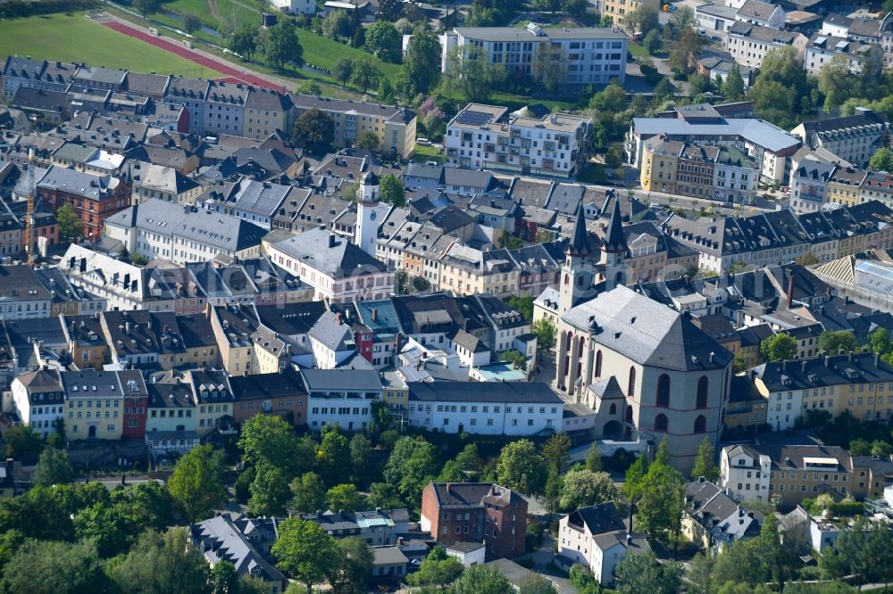 Hof from the bird's eye view: Church building of the Protestant Lutheran Church of St. Michaelis in Hof in Bavaria, Germany