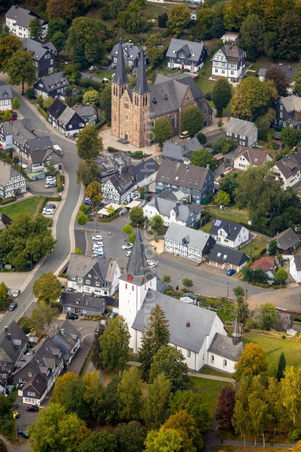 Aerial image Netphen - Church building Evangelisch-Reformierte Kirchengemeinde Netphen in Netphen in the state North Rhine-Westphalia, Germany