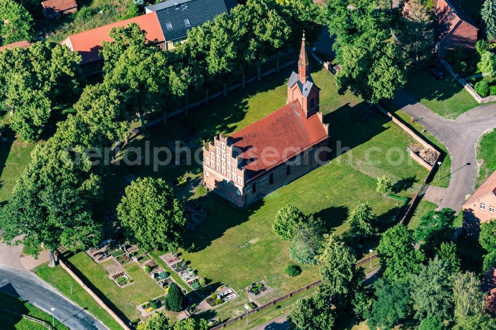 Quitzöbel from the bird's eye view: Church building Evangelische Kirche in Quitzoebel in the state Brandenburg, Germany