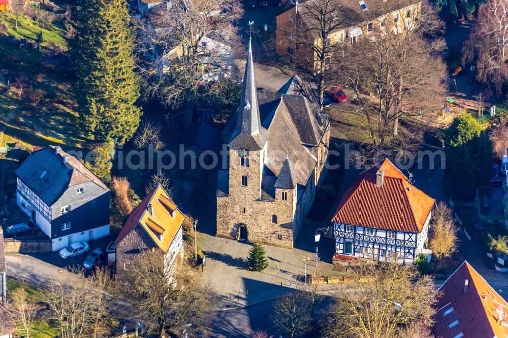 Aerial photograph Wetter (Ruhr) - Church building of Evangelische Kirchengemeinde Wengern on Kirchstrasse in the district Wengern in Wetter (Ruhr) in the state North Rhine-Westphalia, Germany