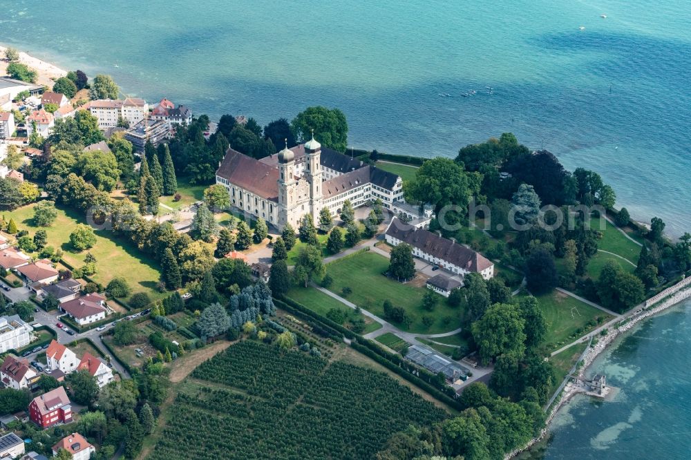 Aerial image Friedrichshafen - Church building of Evangelische Schlosskirchengemeinde in Friedrichshafen in the state Baden-Wurttemberg, Germany