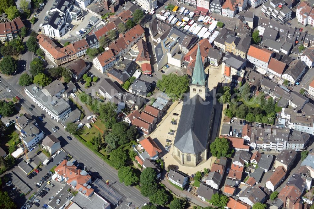 Aerial photograph Unna - Church building in Evangelische Stadtkirche Old Town- center of downtown in Unna in the state North Rhine-Westphalia