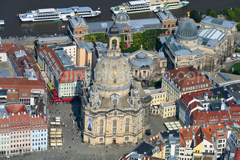 Aerial photograph Dresden - Church building in Frauenkirche Dresden on Neumarkt Old Town- center of downtown in the district Altstadt in Dresden in the state Saxony, Germany