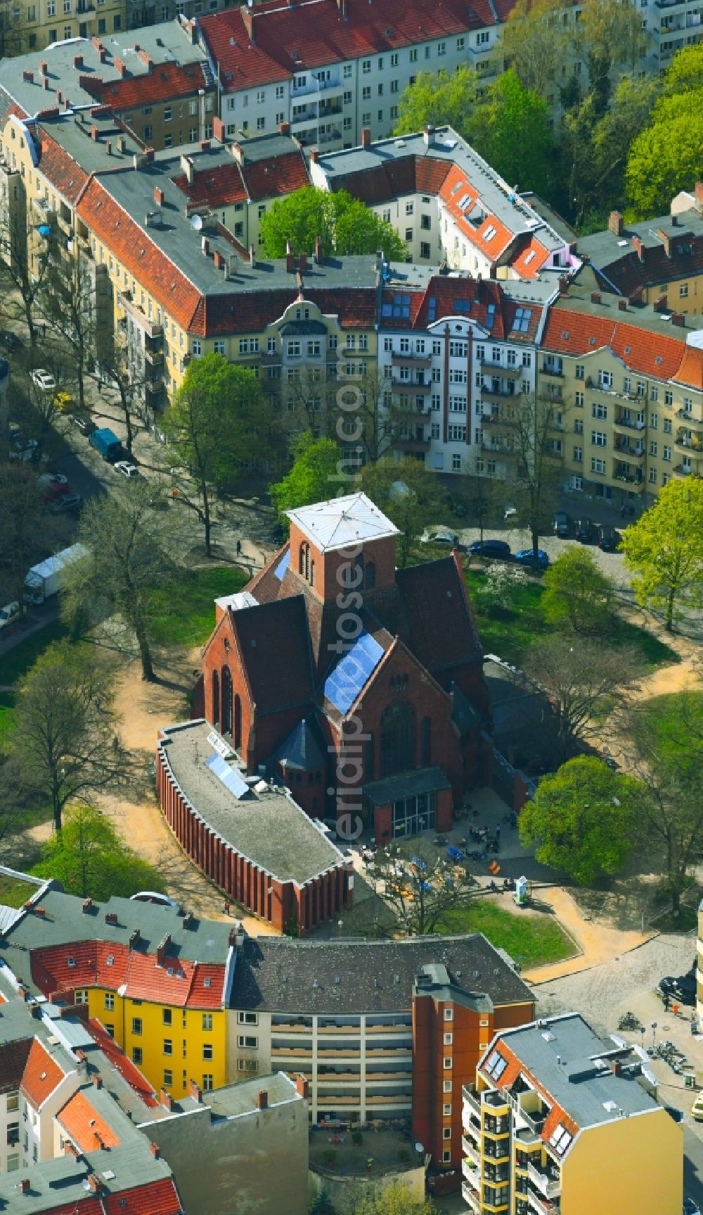 Aerial image Berlin - Church building Genezarethkirche on Herrfurthplatz in the district Neukoelln in Berlin, Germany