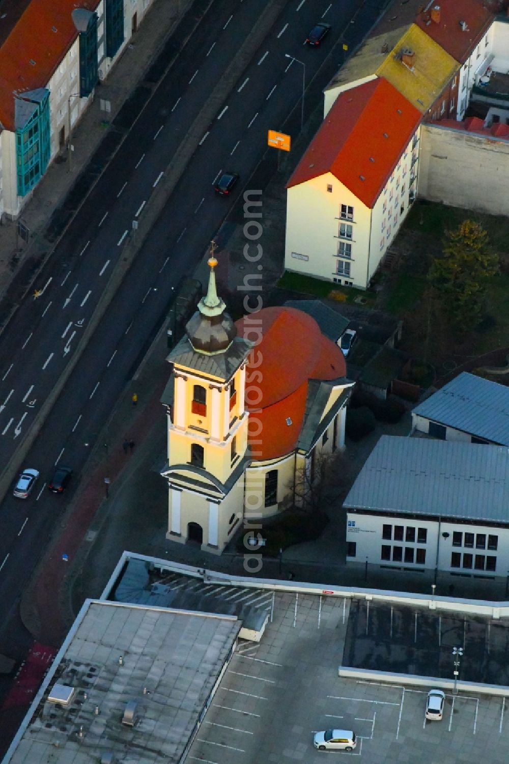 Dessau from the bird's eye view: Church building St. Georg on Georgenstrasse in Dessau in the state Saxony-Anhalt, Germany