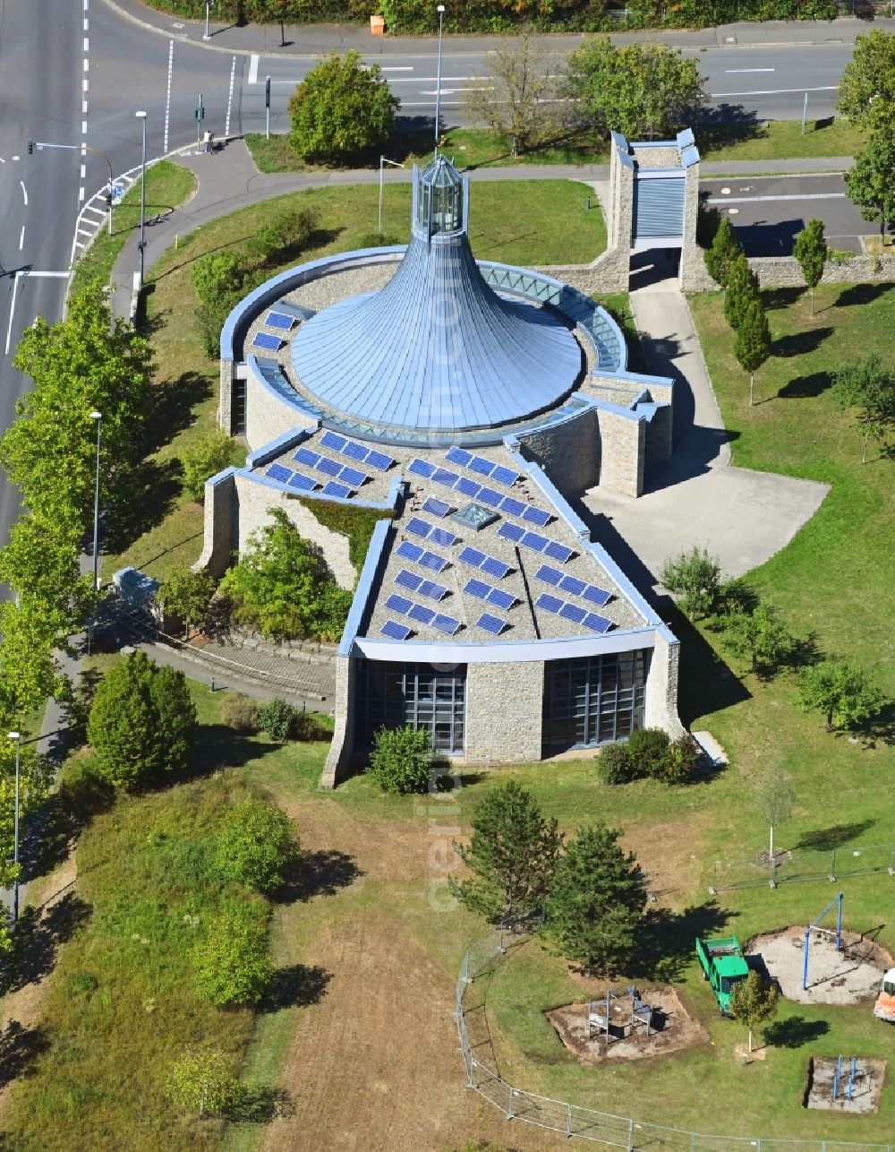 Würzburg from the bird's eye view: Church building Gethsemane-Kirche in the district Heuchelhof in Wuerzburg in the state Bavaria, Germany