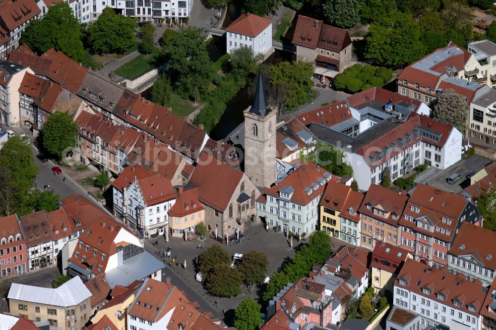 Aerial image Erfurt - Church building Aegidienkirche on the Wenigemarkt in the district Altstadt in Erfurt in the state Thuringia, Germany