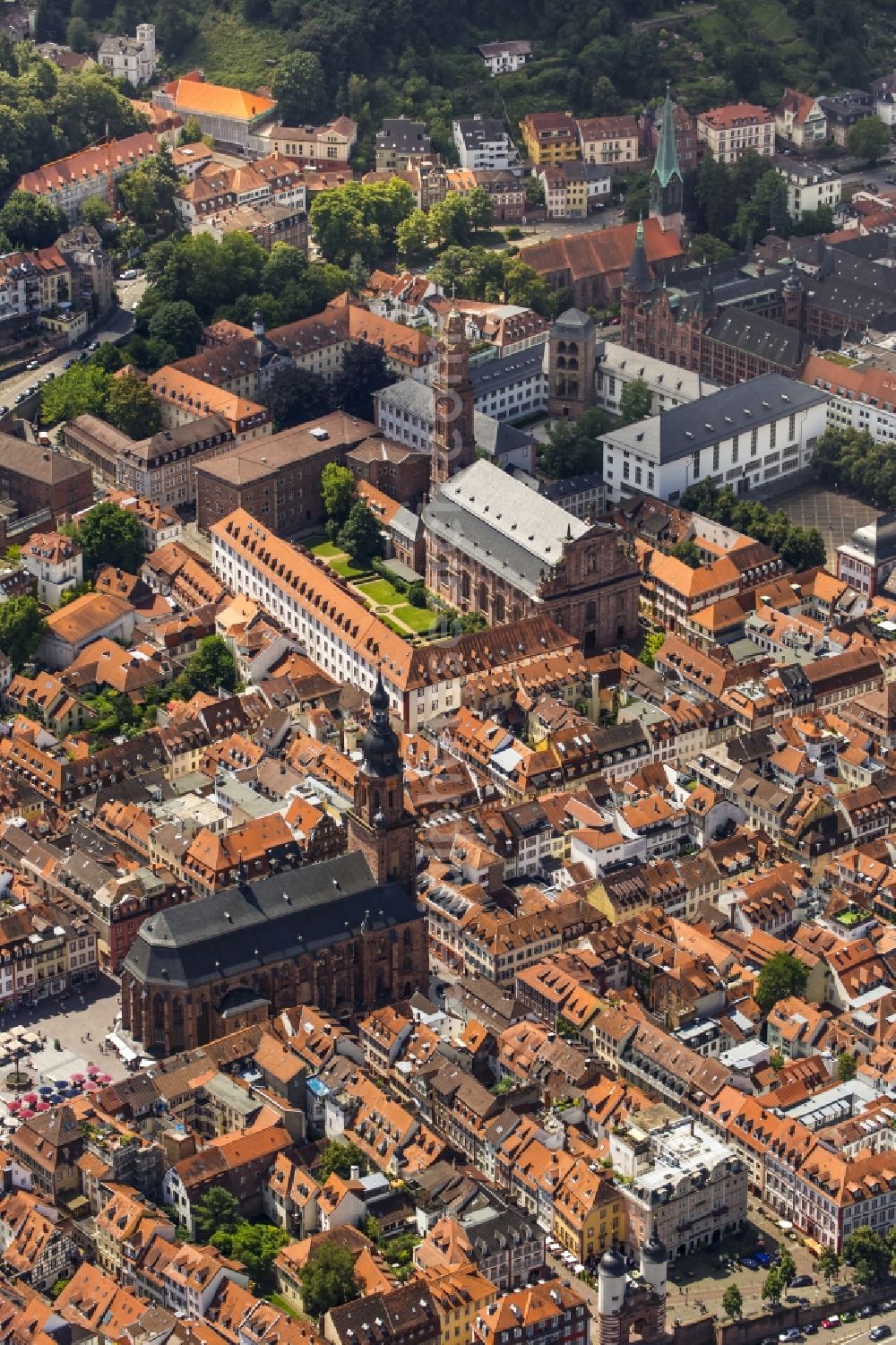 Heidelberg from the bird's eye view: Church building Heiliggeistkirche in Heidelberg in the state Baden-Wuerttemberg