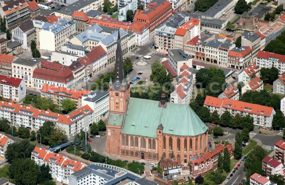 Stettin from the bird's eye view: Views of the St. James Cathedral or Church of St. James in Szczecin, Poland. The backsteingotischer Church is the largest church in Pomerania. The building is used by the Catholic Church as the Cathedral Church of the Archdiocese of Szczecin-Kamie?. Pope John Paul II. raised the Church in 1983 with the rank of a Basilica minor. The premiere of the famous Wedding March by Felix Mendelssohn Bartholdy was held in the Church of St. James. Cathedral of St. James or St. James Church of Szczecin