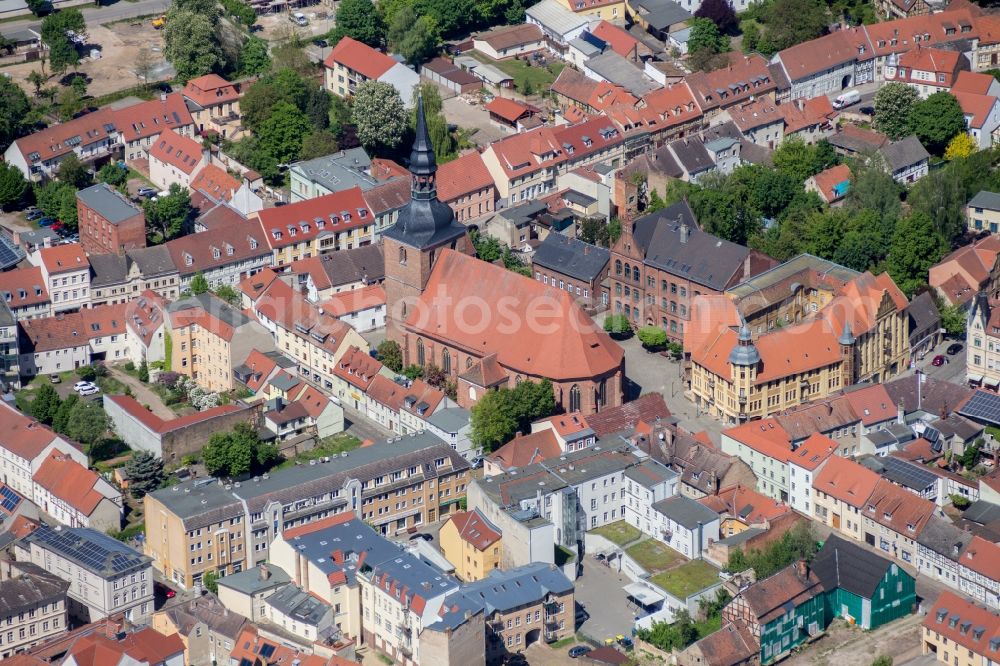 Aerial image Nauen - Church building St. Jakobi Kirche in Nauen in the state Brandenburg, Germany