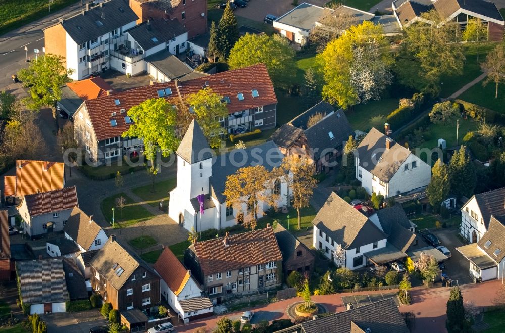 Aerial image Hamm - Church building of Jakobuskirche in the Pelkum district of Hamm in the state of North Rhine-Westphalia