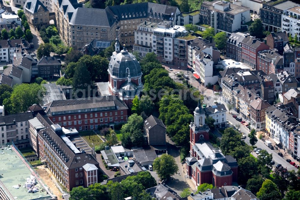 Aerial image Aachen - Church building St. Johann Baptist on the Abteiplatz in Aachen in the state North Rhine-Westphalia, Germany