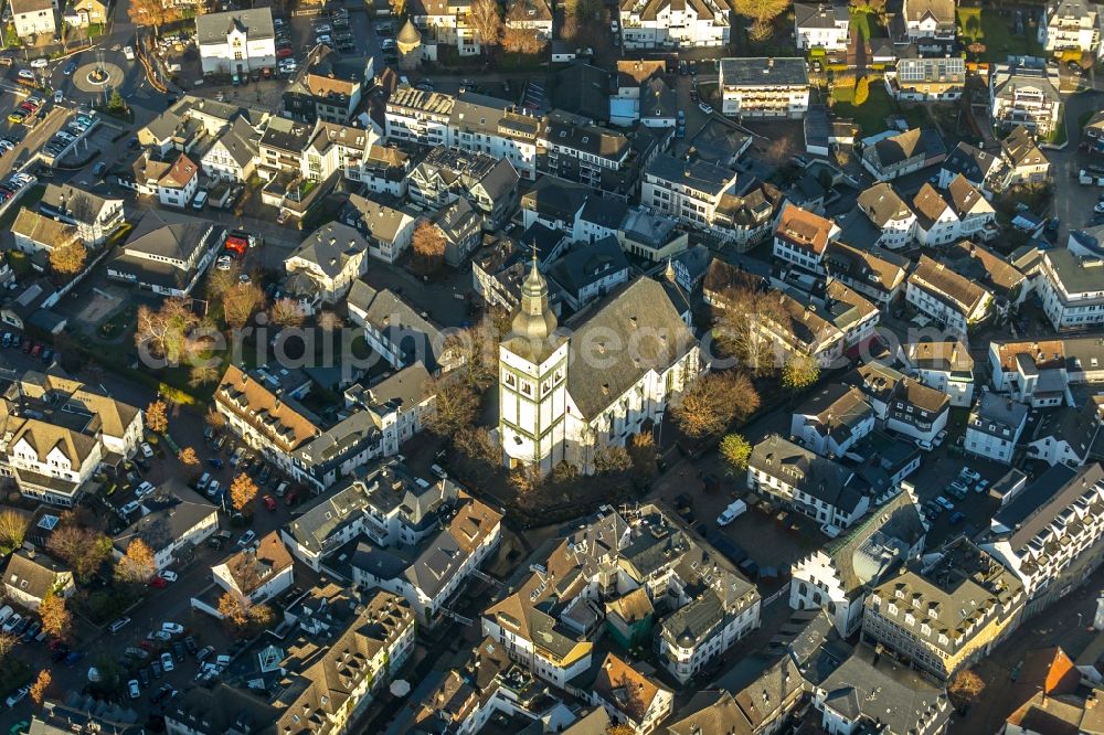 Aerial image Attendorn - Church building St. Johannes Baptist on Niederste Strasse in Attendorn in the state North Rhine-Westphalia, Germany