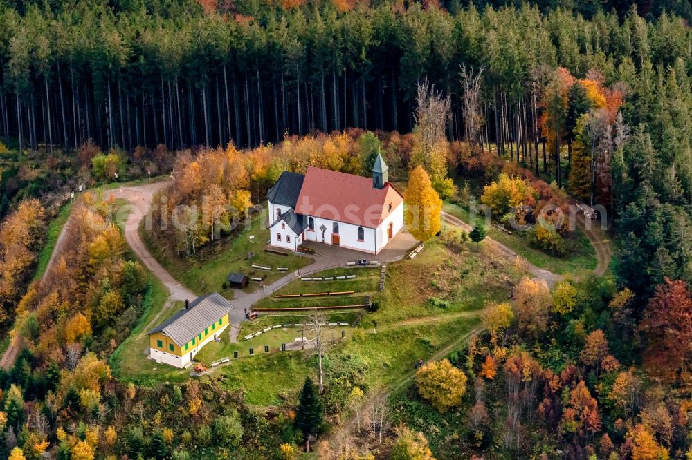 Winden im Elztal from the bird's eye view: Churches building the chapel Wallfahrtskapelle Unsere Liebe Frau am Hoernleberg in Winden im Elztal in the state Baden-Wuerttemberg, Germany