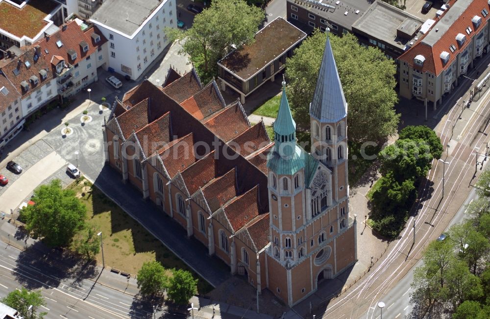 Braunschweig from the bird's eye view: Church building St. Katharinenkirche in Braunschweig in the state Lower Saxony