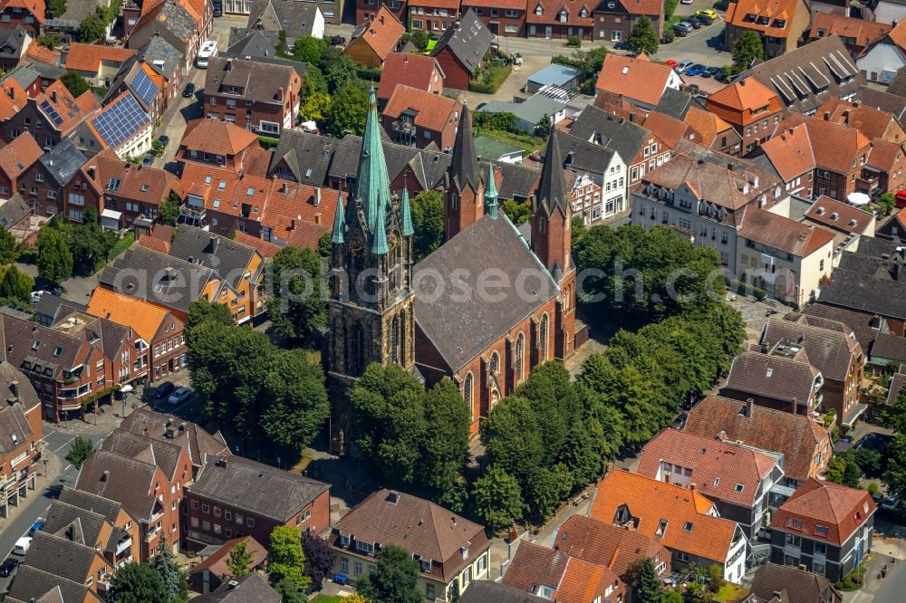 Sendenhorst from above - Church building Katholische Kirche St. Martin on Kirchstrasse in Sendenhorst in the state North Rhine-Westphalia, Germany