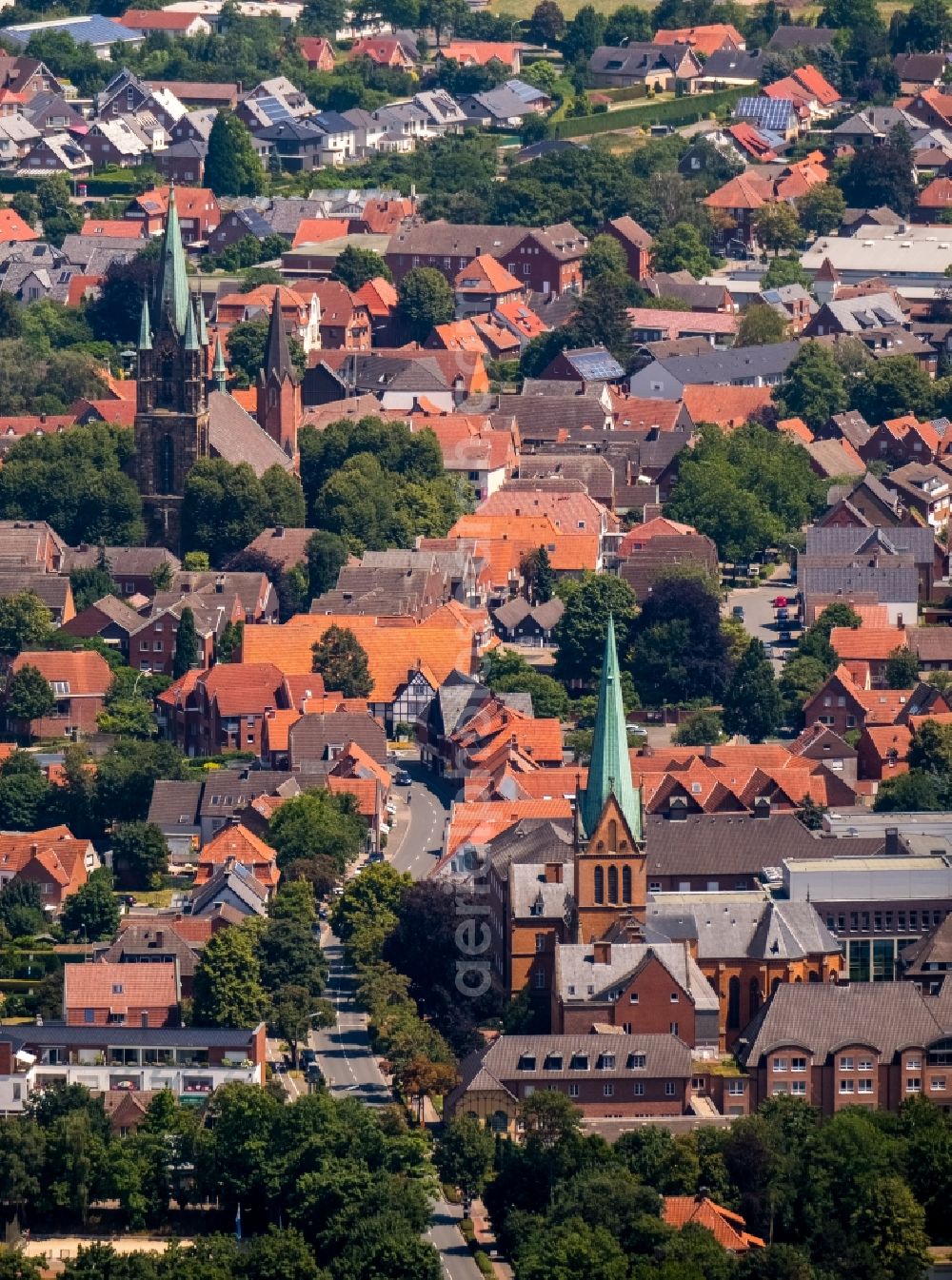 Aerial photograph Sendenhorst - Church building Katholische Kirche St. Martin on Kirchstrasse in Sendenhorst in the state North Rhine-Westphalia, Germany