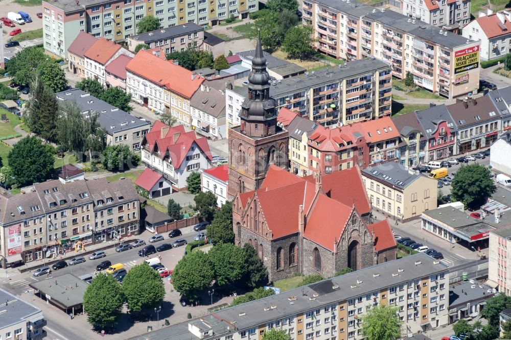 Aerial photograph Gryfino - Church building katholische Pfarrkirche Mariae Geburt in Gryfino in West Pomerania, Poland