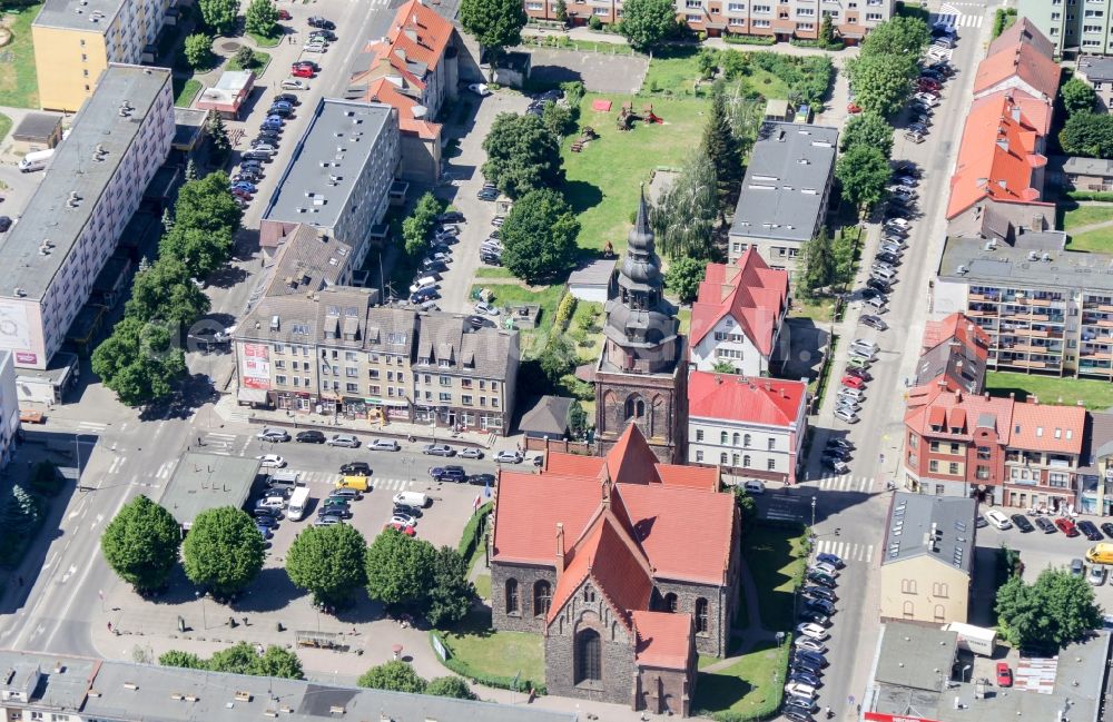 Gryfino from the bird's eye view: Church building katholische Pfarrkirche Mariae Geburt in Gryfino in West Pomerania, Poland