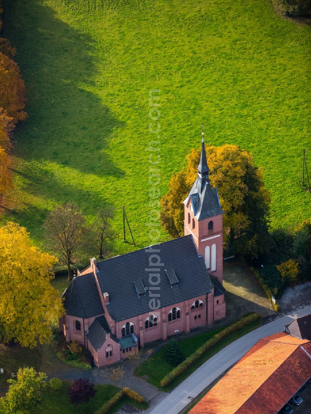 Aerial image Hamm - Church building Antonius of Padua in Geithe in Hamm in the state North Rhine-Westphalia