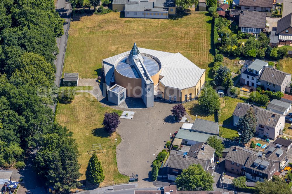 Dortmund from above - Church building of Kirche Heilig Kreuz on street Jungferntalstrasse in the district Jungferntal in Dortmund at Ruhrgebiet in the state North Rhine-Westphalia, Germany