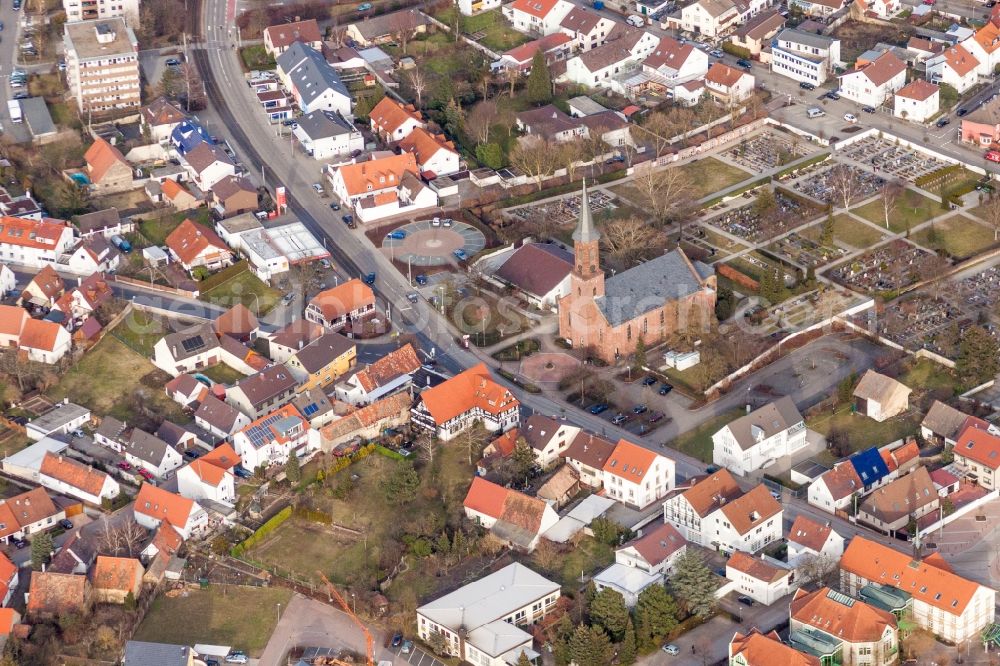 Aerial image Linkenheim-Hochstetten - Church building Ev. Kirche Linkenheim in the district Linkenheim in Linkenheim-Hochstetten in the state Baden-Wuerttemberg, Germany