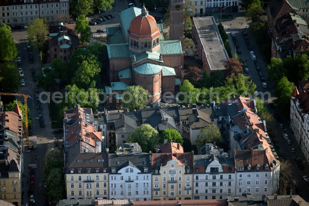 München from above - Church building of the catholic church St. Ursula - Schwabinger Dom on Kaiserplatz in the district Schwabing-West in Munich in the state Bavaria, Germany