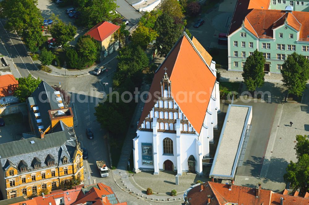 Aerial photograph Kamenz - Church building in Klosterkirche St. Annen Old Town- center of downtown on place Schulplatz in Kamenz in the state Saxony, Germany