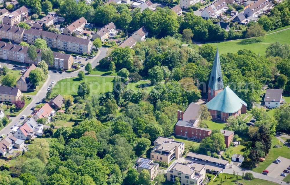 Aerial image Wolfsburg - Church building Kreuzkirche in Wolfsburg in the state Lower Saxony, Germany