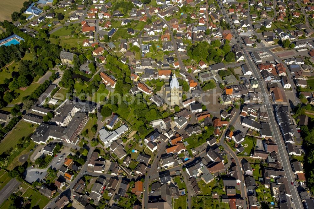 Erwitte from the bird's eye view: Church building St. Laurentius in the village of in Erwitte in the state North Rhine-Westphalia